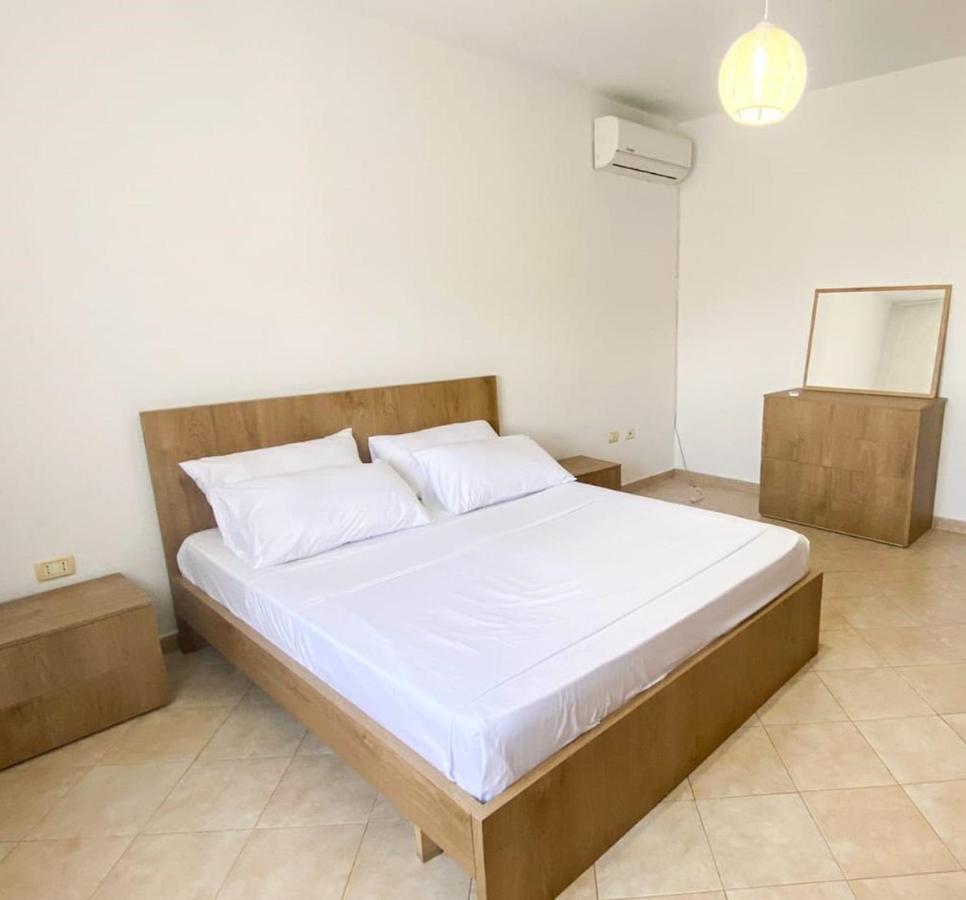 Aldo Apartment Tirana Esterno foto