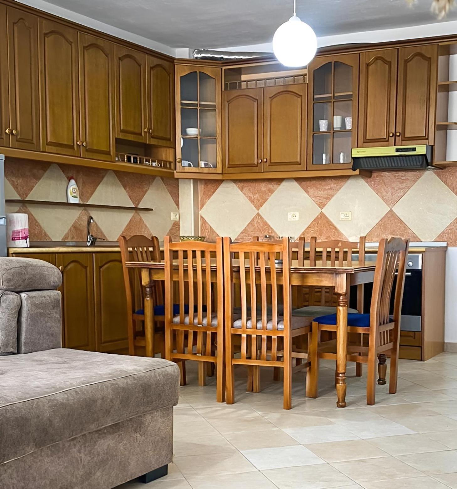 Aldo Apartment Tirana Esterno foto